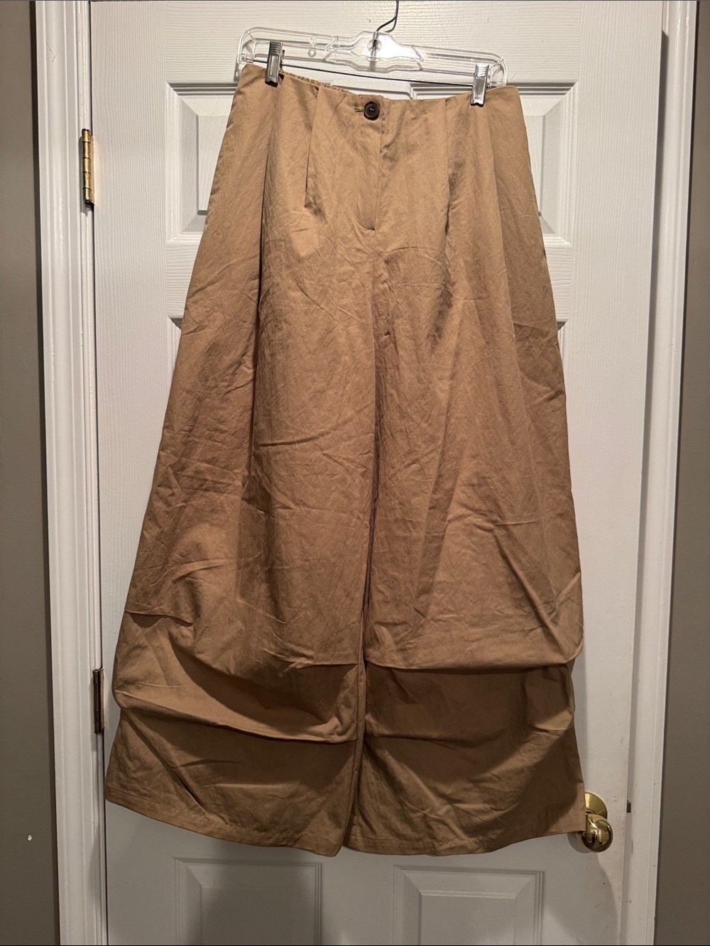 & Layered for Anthropologie NWT barrel wide leg pleated pants w/layered bottoms.